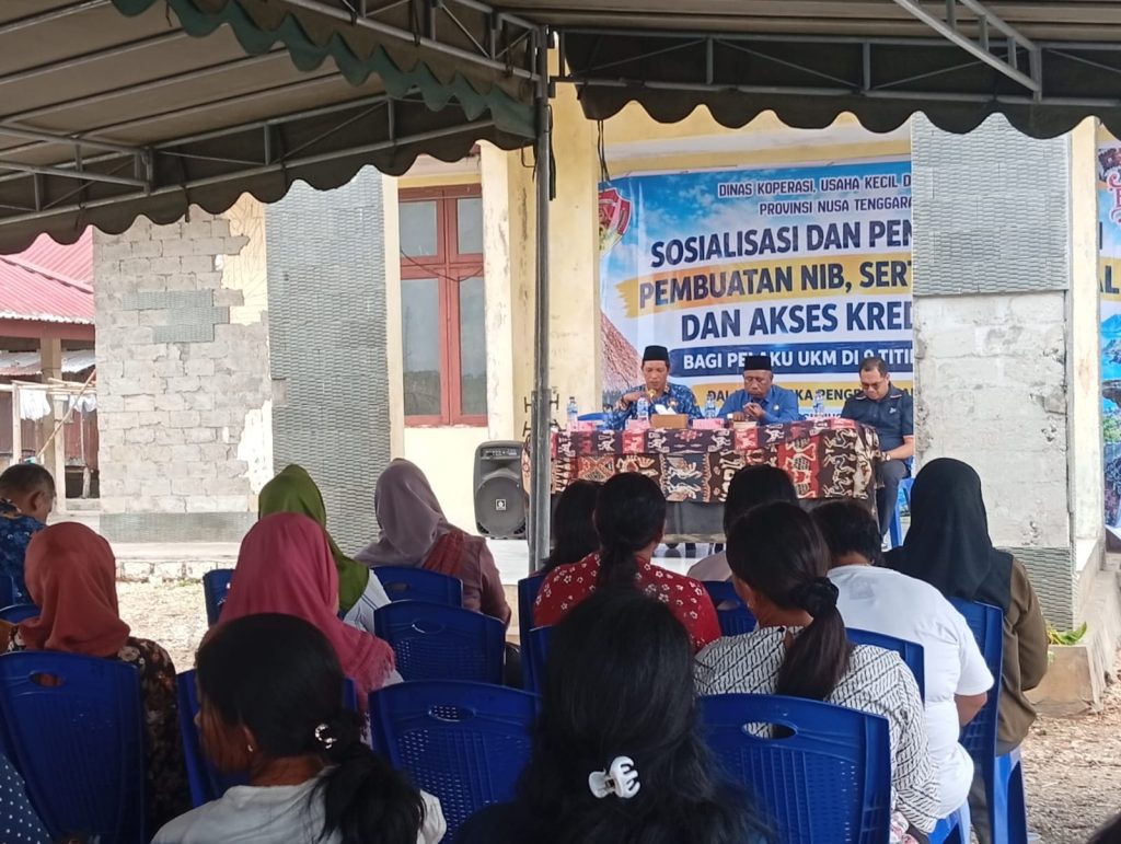 Dinas Koperasi dan UKM Provinsi NTT Melaksanakan Sosialisasi dan Pendampingan UMKM di Sumba Tengah